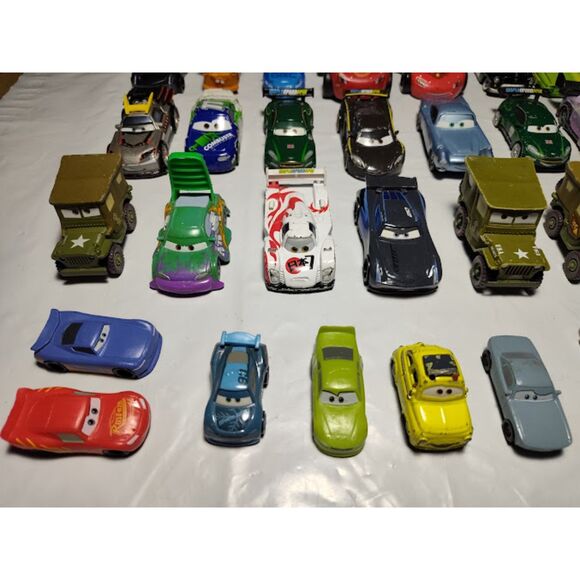 Lot of 33 Disney Pixar Cars Trucks & More - Picture 7 of 16